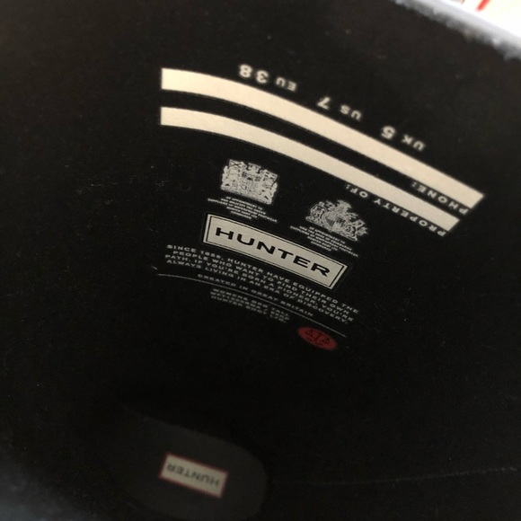 Like NEW! Hunter Women’s Original Tall Matte Black Rain Boots Size 7 - Picture 4 of 9